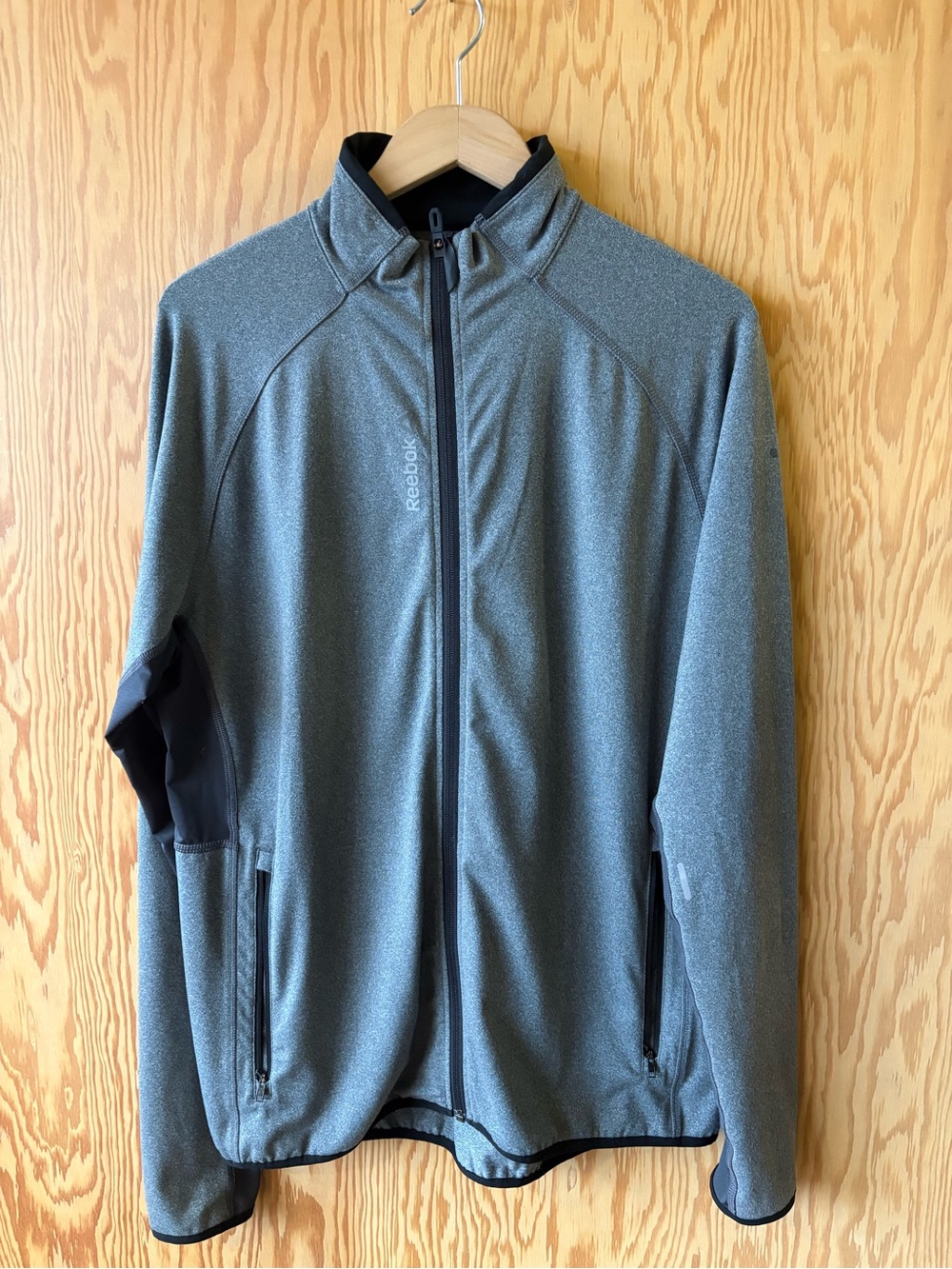 Reebok Men’s Heather Gray Full-Zip Performance Jacket